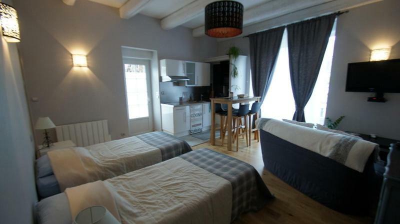 Ancolie Oyonnax
